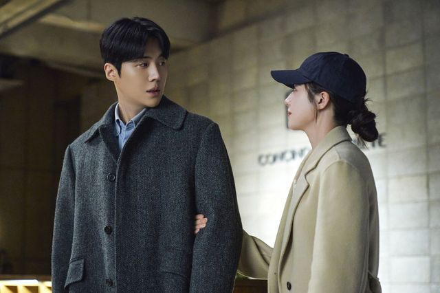 넷플릭스 시리즈 〈이 사랑 통역 되나요?〉 스틸