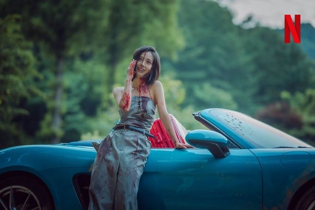 넷플릭스 〈아무도 없는 숲속에서〉 스틸컷 