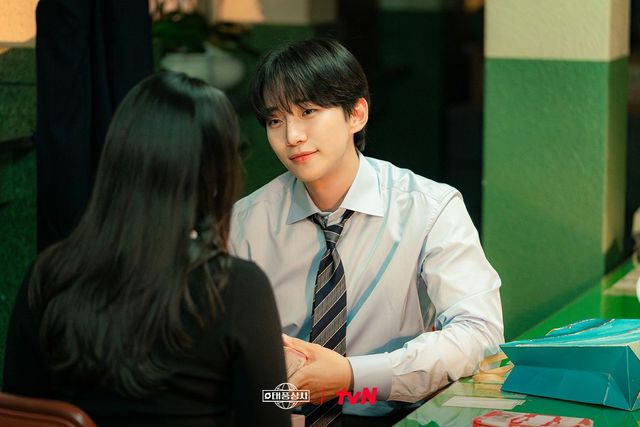 tvN 드라마 〈태풍상사〉 스틸