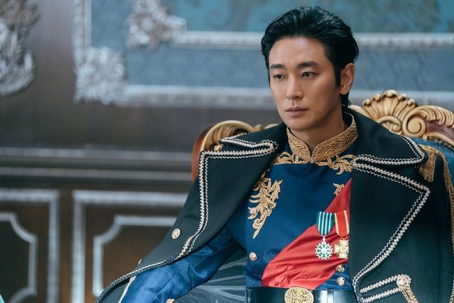 디즈니+ 시리즈 〈재혼황후〉 스틸