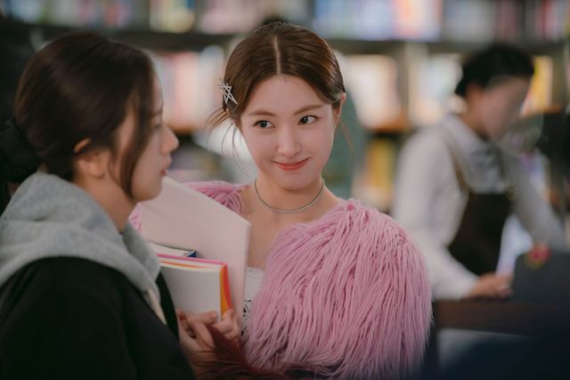 넷플릭스 시리즈 〈월간남친〉 스틸