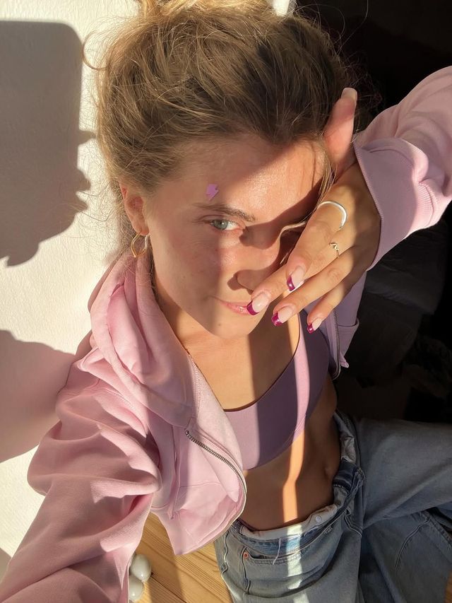 사진/ @emmalouisedalsgaard