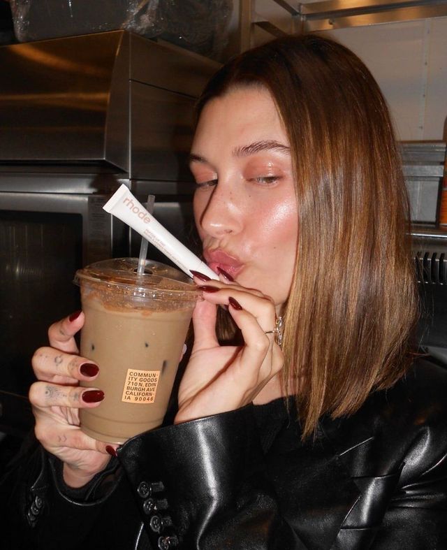 사진/ @haileybieber