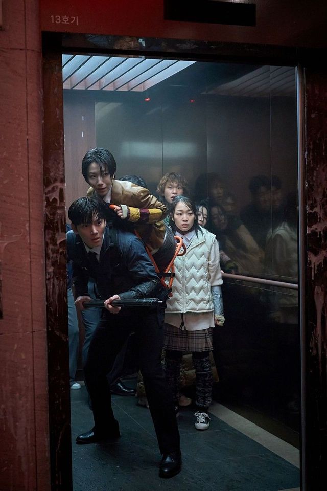 연상호 감독, 좀비 영화 〈군체〉 | 출처 쇼박스 제공 