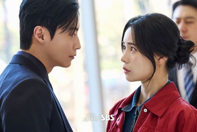 SBS 금토드라마 〈멋진 신세계〉 스틸