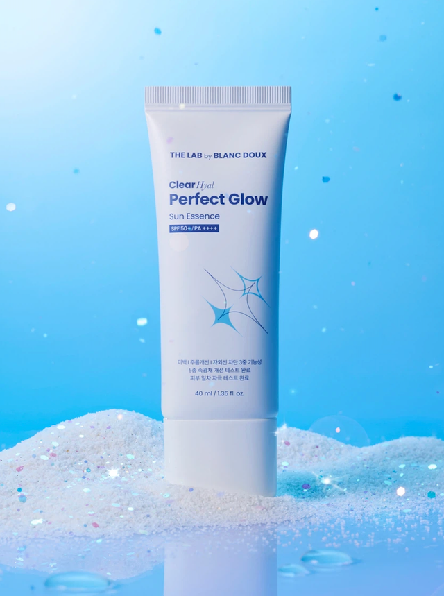 더랩바이블랑두 클리어히알결광 선에센스 40ml, 5천원.