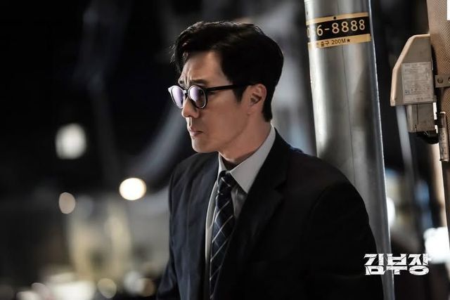 SBS 새 금토드라마 〈김부장〉 스틸