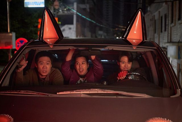 넷플릭스 영화 〈남편들〉 스틸