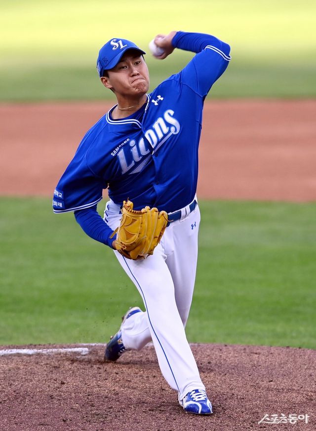 23일 광주-기아챔피언스필드에서 열린 KS 1차전 서스펜디드게임 6회말 마운드에 오른 삼성 이승현. 그는 28일 광주 KS 5차전에는 선발로 등판한다. 광주｜김민성 기자 marineboy@donga.com