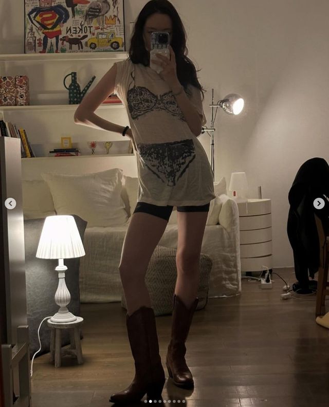 사진｜손나은 인스타그램