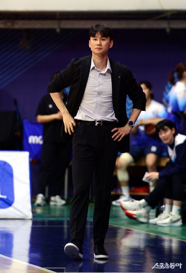 이시준 신한은행 감독대행. 스포츠동아 DB