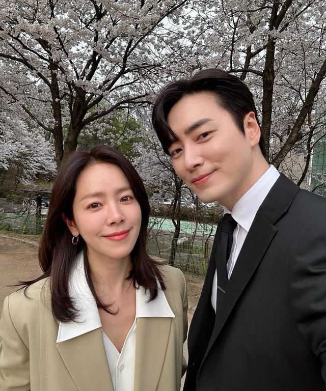 사진출처=한지민SNS