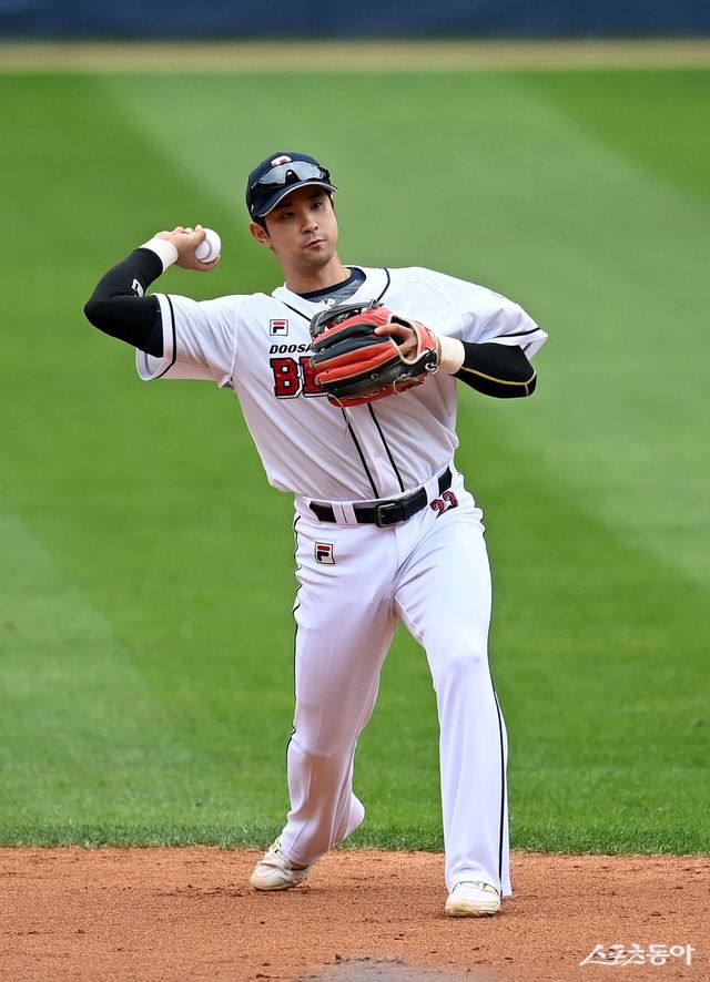 두산 강승호. 스포츠동아DB