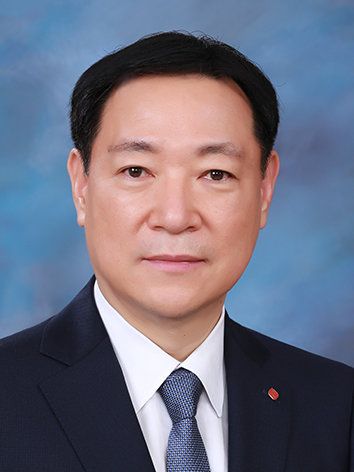 제25대 대한스키스노보드협회 회장 최홍훈 호텔롯데 롯데월드 고문.