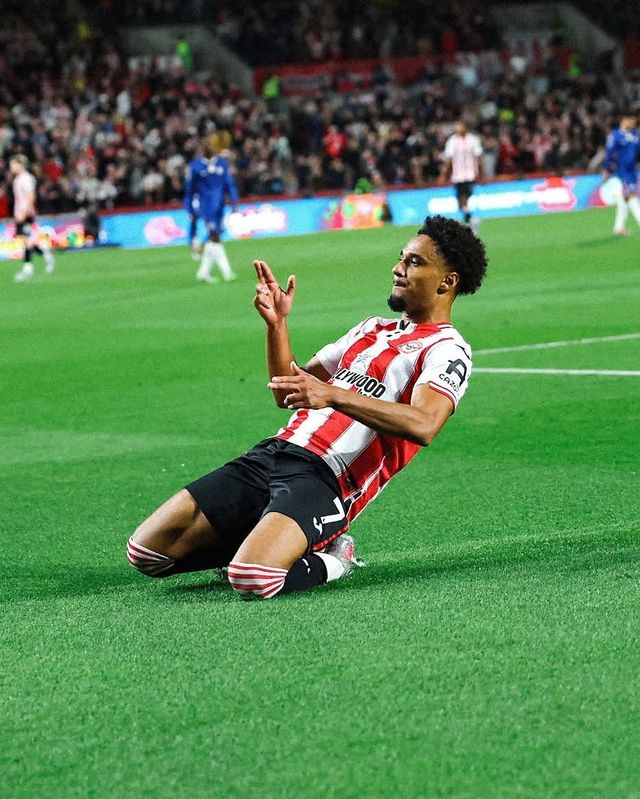 토트넘은 ‘손흥민 후계자’로 브렌트포드의 독일 국가대표케빈 샤데를 고려한다. 사진출처｜브렌트포드 페이스북