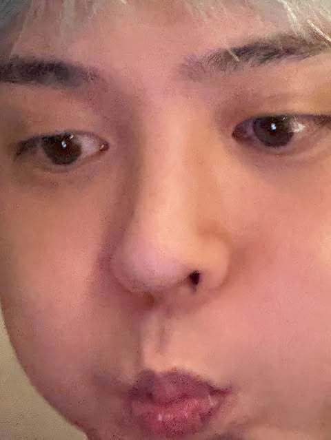 지드래곤 소셜 부계정 캡처