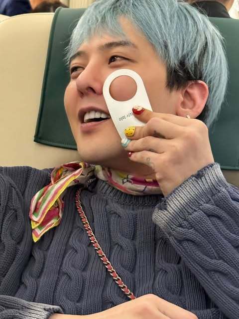 지드래곤 소셜 부계정 캡처