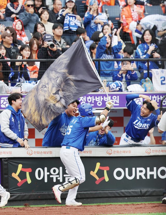 삼성은 PO 1차전 대전 한화와 원정경기부터 홈런포를 쏘아 올리며 타선의 힘을 과시했다. 대전｜뉴시스