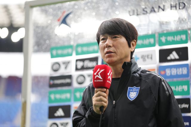 노상래 울산 감독대행은 이달 9일 8년만에 프로팀 지휘봉을 잡았다. 2017년 전남 감독을 끝으로 사령탑 욕심을 내려놨지만 위기에 빠진 팀을 구하고자 대행직을 수락했다. 사진제공│한국프로축구연맹