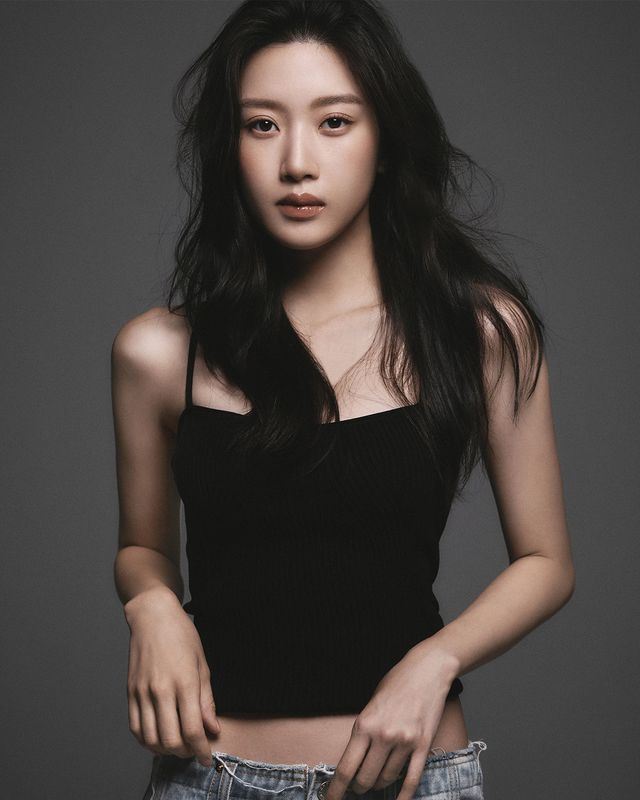 문가영이 드라마, 예능, 패션, 영화 전방위에서 활약하며 독보적인 행보로 주목받고 있다. 사진제공 | 피크제이 엔터테인먼트