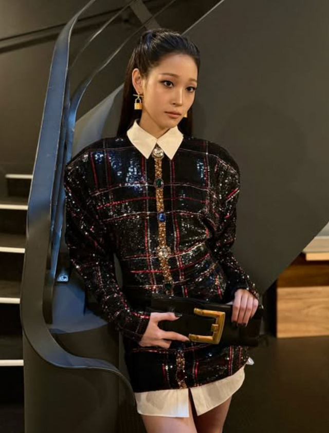 애니가 속한 올데이 프로젝트는 데뷔 3개월 만에 글로벌 브랜드 패션쇼에 초대되며 연내 데뷔한 아이돌 그룹으로써는 이례적인 막강한 파급력을 입증했다. 사진 | 애니 인스타그램