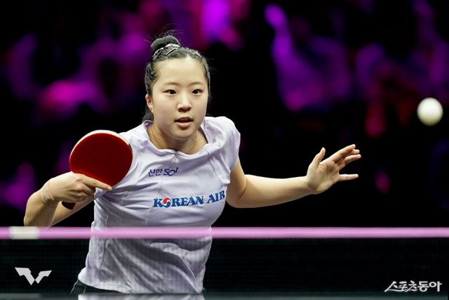 ‘국민 여동생’으로 불릴 정도로 실력은 물론 인기까지 겸비한 탁구 스타 신유빈. 사진 제공｜신한금융그룹