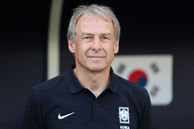 체코 매체 ‘아이스포츠’는 28일(한국시간) “파벨 네드베드를 비롯한&nbsp;체코축구협회 내 영향력 있는 인사가 클린스만 감독을 체코 대표팀 후보로 강력히 밀고&nbsp;있다”고 보도했다. 사진제공｜대한축구협회