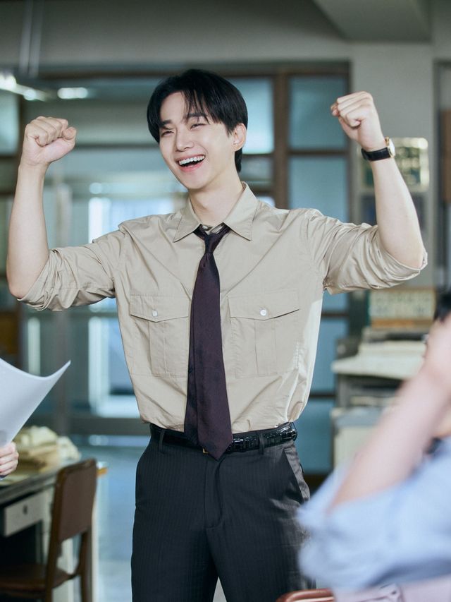 이준호가 ‘태풍상사’로 흥행 3연타 홈런을 날리며 2년 주기 대박설을 증명해냈다. ‘태풍상사’의 대선전에 이준호가 ‘라이징 스타’ 이채민과 함께 연말 시상식 ‘양강 구도’를 연출할지도 관심을 모은다. 사진제공 | O3 콜렉티브