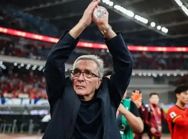 중국축구대표팀의 2026북중미월드컵 아시아 예선을 이끈 이반코비치 전 감독. 사진출처｜소후닷컴