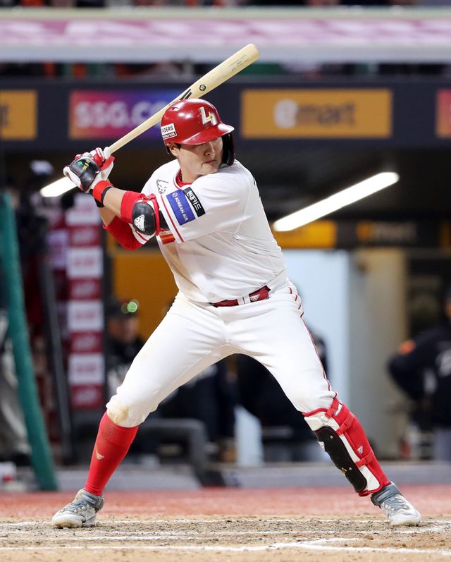 SSG 랜더스 고명준에게 올해 준PO는 데뷔 첫 가을야구 무대다. 그는 첫 가을야구 무대에서 강점인 장타력을 어필하고 싶다는 의지를 드러냈다. 사진제공｜SSG 랜더스