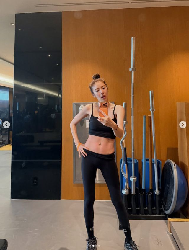 사진 ｜손담비 인스타그램