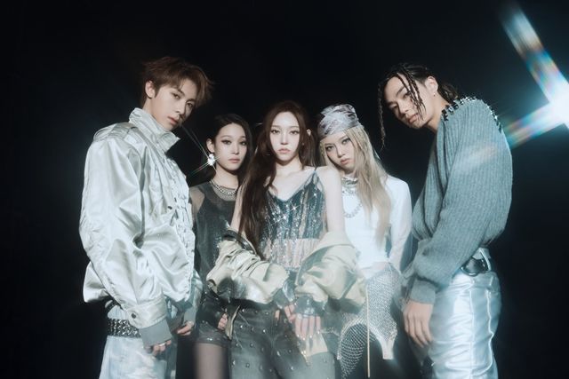 올데이 프로젝트. 사진제공 | 더블랙레이블