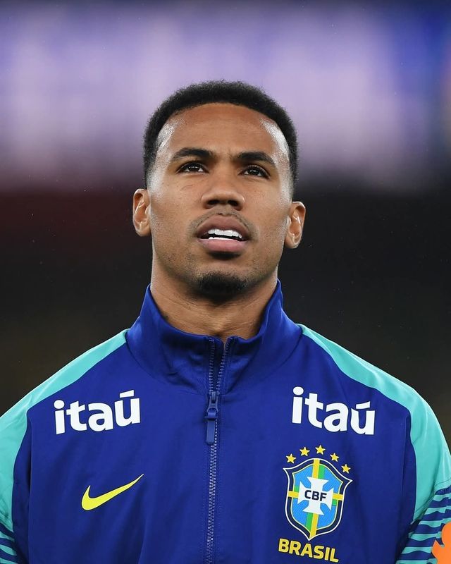 아스널이 11월 A매치 주간에 브라질대표팀에 차출됐던 센터백 가브리엘 마갈량이스의 허벅지 부상으로 울상을 짓고 있다. 아스널은 주말 북런던 더비를 앞두고 있는데, 7명이 전열을 이탈한 상태다. 그래도 토트넘의 13명보단 조금 나아 보인다. 사진출처｜아스널 페이스북