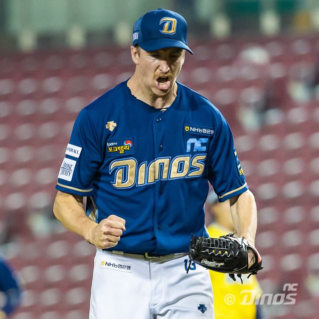 NC는 2026시즌 외국인투수 영입 후보 중 하나로 KBO MVP 출신 페디를 고려하고 있다. 사진제공｜NC 다이노스