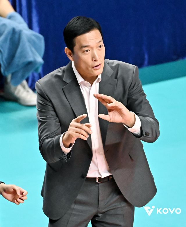 김상우 삼성화재 감독은 현재 부진에서 탈출하려면 영건들의 분발이 필요하다고 얘기했다. 김준우를 비롯한 영건들이 주포 아히의 부담을 덜어줘야 숨통이 트일 것으로 내다봤다. 사진제공│KOVO