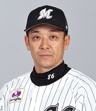 사부로 지바롯데 감독이 26일 도쿄 신주쿠구의 일본 롯데 본사에 방문해 구단주인 신동빈 롯데 회장에게 취임 인사를 했다. 사진출처｜지바롯데 마린즈 홈페이지 캡처