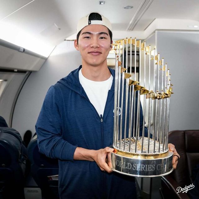 다저스 김혜성은 빅리그 데뷔 첫해인 우여곡절을 이겨내며 WS 우승에 일조, 성공적인 루키시즌을 보냈다. 사진출처｜LA 다저스