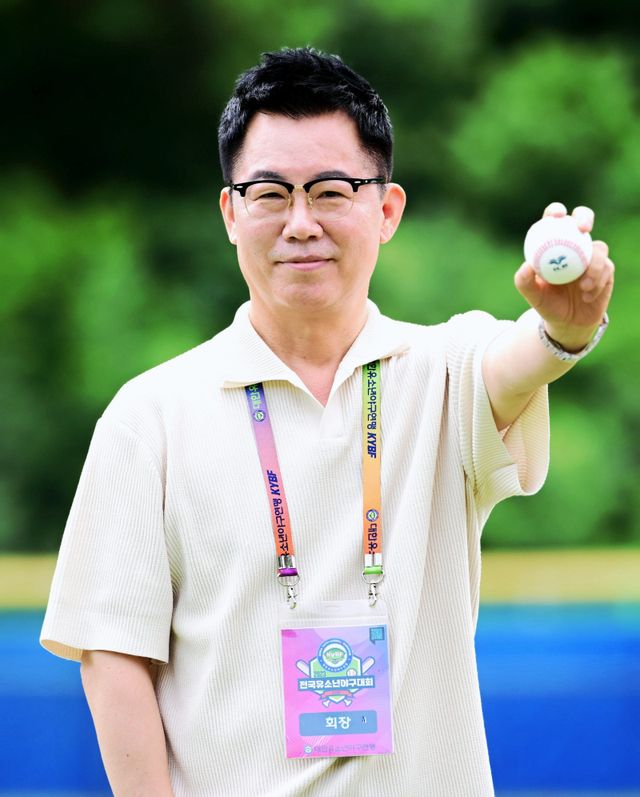 이상근 대한유소년야구연맹 회장은 유소년 선수들이 차별 없이 공평한 환경에서 꿈을 펼치길 진심으로 바라고 있다. 그 노력 덕분에 연맹 출신 선수들의 KBO리그 진출 빈도가 높아지는 등 성과가 나오고 있다. 사진제공｜이상근 회장