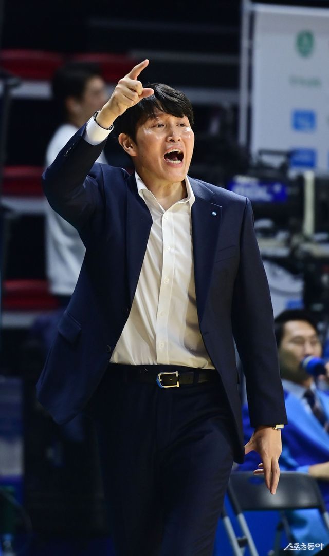 우리은행은 2라운드 들어 3승1패로 살아났다. 김단비는 위성우 감독을 향해 “늘 해왔던 대로 화를 내시는 게 오히려 좋다”고 메시지를 전했다. 스포츠동아 DB