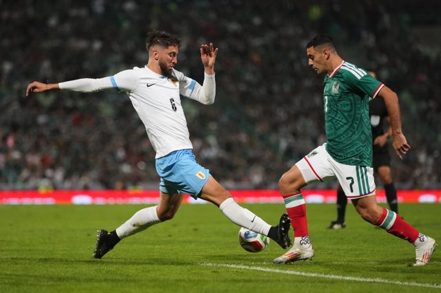 멕시코는 내년 6월에 열릴 북중미월드컵을 대비하고자 1월 파나마, 볼리비아와 원정 평가전에 이어 2월엔 아이슬란드와 안방에서 친선경기를 갖는다. AP뉴시스