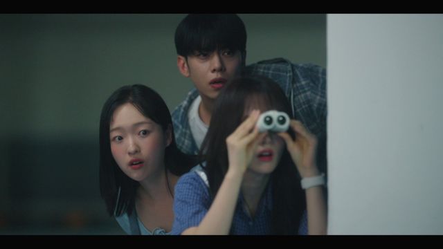 [사진=U+ 모바일 tv 드라마 ‘미래의 미래’]