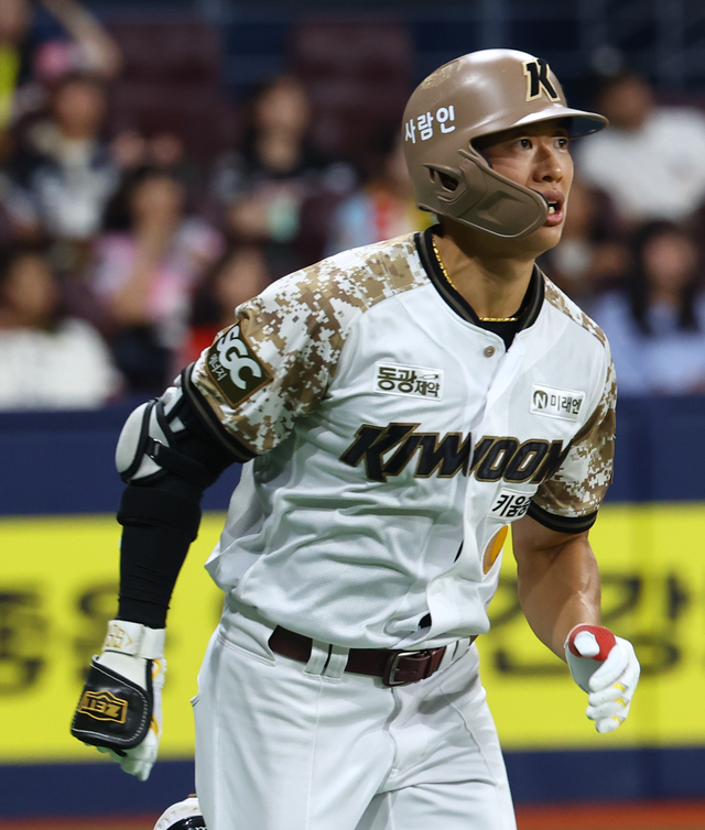 샌프란시스코 이정후, LA 다저스 김혜성, 샌디에이고 송성문의 키움 출신 3총사가 NL 서부지구에서 다시 뭉친다. 키움 시절 송성문. 뉴시스