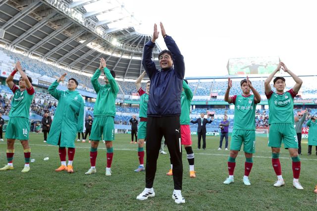 대전하나시티즌은 창단 최고 성적인 준우승을 넘어 2026시즌 K리그1 정상을 바라보고 있다. 빨리 시즌을 마무리한 덕분에 시간 낭비없이 빠른 전력 보강을 진행해 이젠 마무리 단계에 있다. 사진제공｜한국프로축구연맹