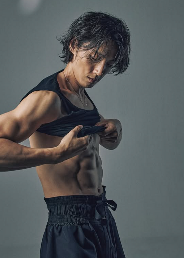 사진 | 윤시윤 SNS