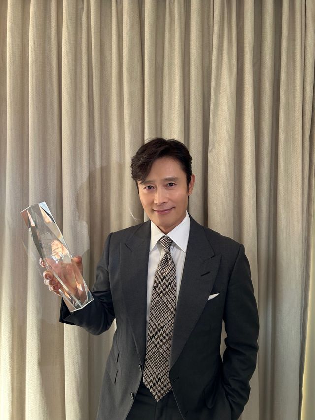 [사진 제공: BH엔터테인먼트, KALH]