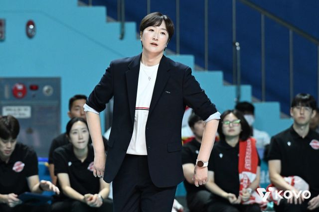 페퍼저축은행 장소연 감독은 9일 현대건설과 원정경기에 앞서 “결국 승리가 필요하다. 모든 팀들이 사이클이 있다. 주춤하는 시기가 분명 있다.&nbsp;3라운드부터 앞으로 충분히 경기가 남아있으니 반등의 기회를 잡으면 된다”고 말했다. 사진제공｜KOVO