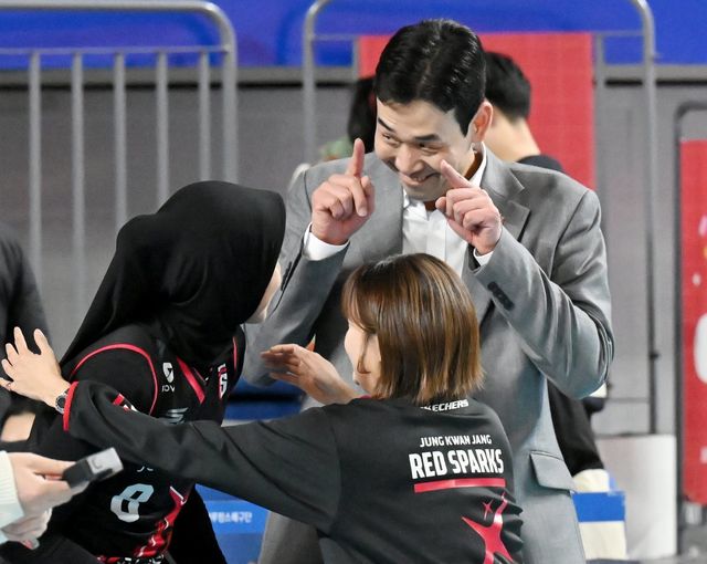 V리그 여자부 3위 정관장이 15년 전 우승 시나리오를 재현할 수 있을까. 사진제공｜KOVO