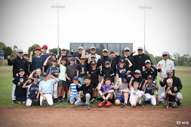 KT는 9일 호주 질롱 베이스볼 센터에서 질롱시와 협업해 ‘커뮤니티 데이’를 개최했다. 사진제공｜KT 위즈
