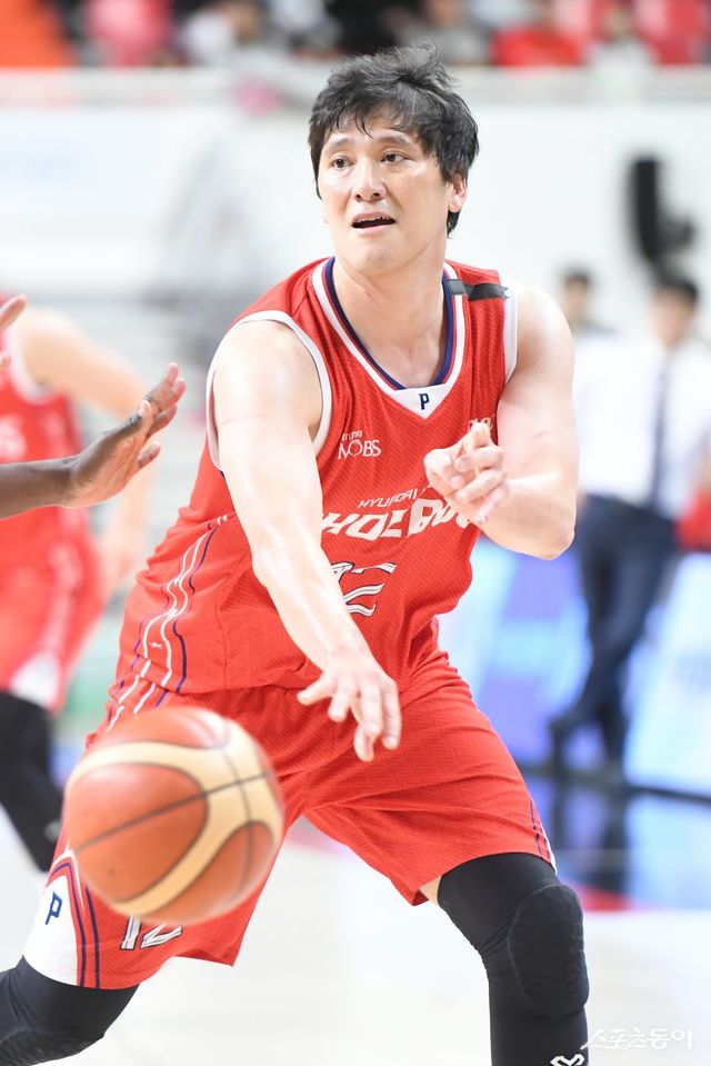 현대모비스 베테랑 포워드 함지훈은 최근 팀 훈련을 모두 소화하며 A매치 휴식기 이후 첫 경기인 28일 SK전 출전을 준비하고 있다. 사진제공｜KBL