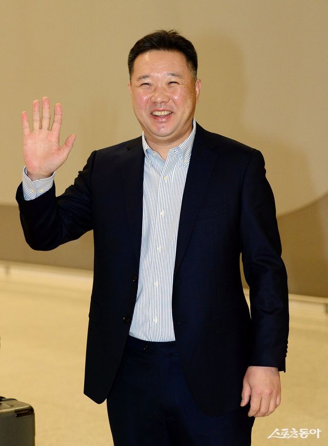 삼성 1군은 5일 2차 스프링캠프지인 일본 오키나와 온나손에 도착했다. 2차 캠프에선 기술훈련, 실전 등으로 본격적인 시즌 준비를 한다. 삼성 박진만 감독. 스포츠동아DB